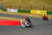 Vintage-motorcycle-club;eventdigitalimages;mallory-park;mallory-park-trackday-photographs;no-limits-trackdays;peter-wileman-photography;trackday-digital-images;trackday-photos;vmcc-festival-1000-bikes-photographs